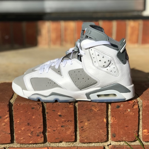 Air Jordan Retro 6 Cool Grey GS 2023 Size 6Y / 7.5 Wmns - Picture 2 of 8